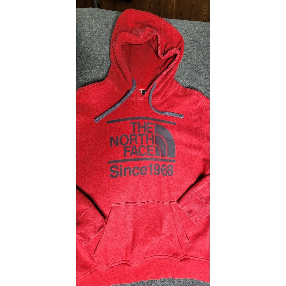 Men's The North Face Since 1968 Red Hooded Sweatshirt Long Sleeve Hoodie - XL/TG - Picture 2 of 5